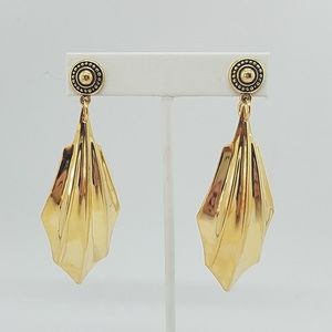 GOLD CLAW MEDALLION EARRINGS NEW